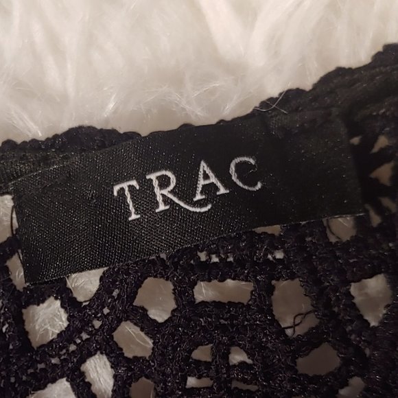 Trac Dress - Picture 6 of 6